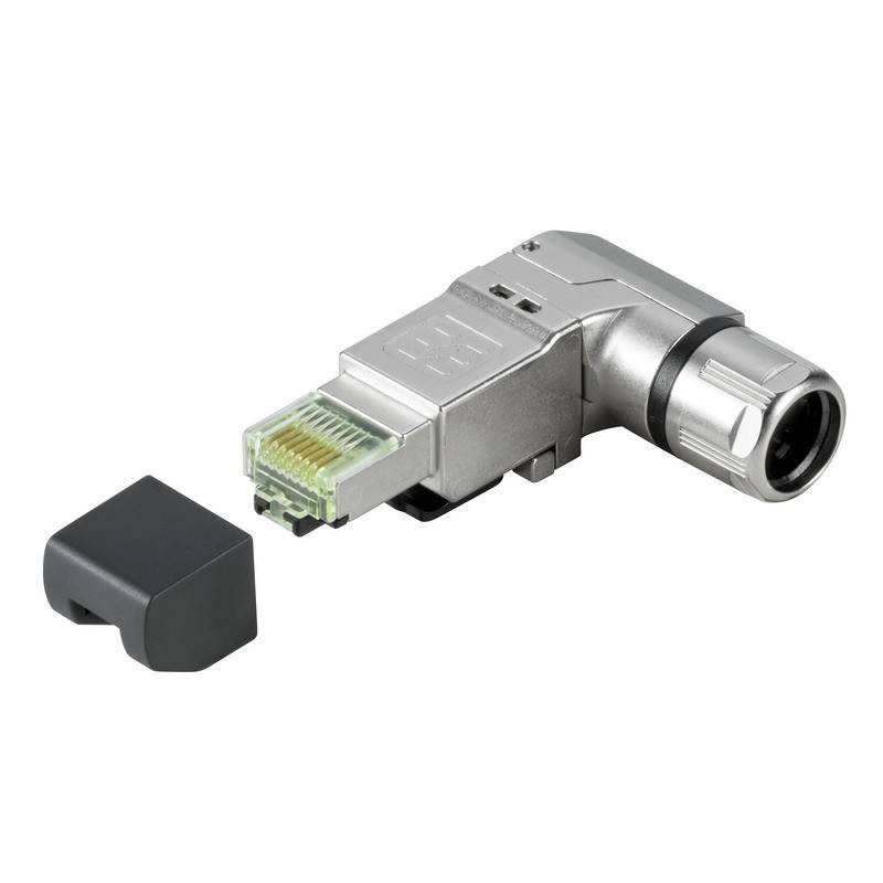 Metallischer L-förmiger Ethernet-Anschluss mit einer offenen RJ45-Buchse, mit einer schwarzen Schutzkappe, die in der Nähe auf weißem Hintergrund platziert ist.