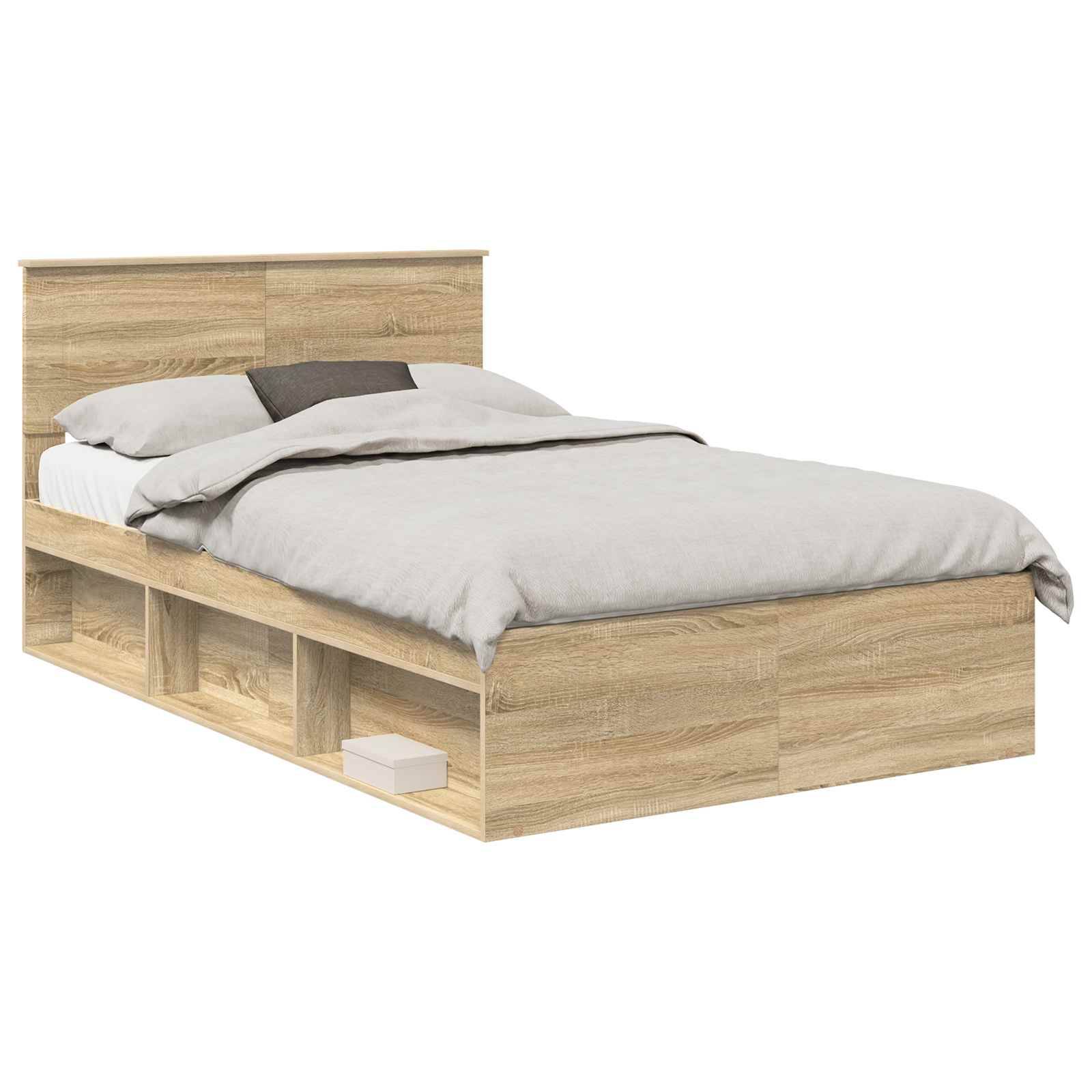 Ein Holzbett mit Kopfteil und integrierten Stauraumregalen unter dem Bett, dargestellt mit weißer Bettwäsche und einem Kissen.