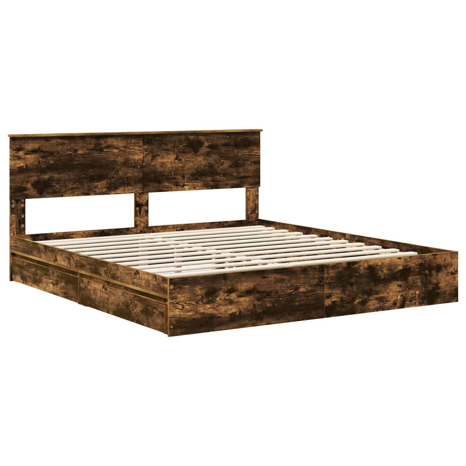 Holzrahmen für ein Queensize-Bett mit rustikaler Oberfläche, ausgestattet mit einem Lattenrost-Kopfteil und einer Plattformbasis, die entwickelt wurde, um eine Matratze zu tragen.