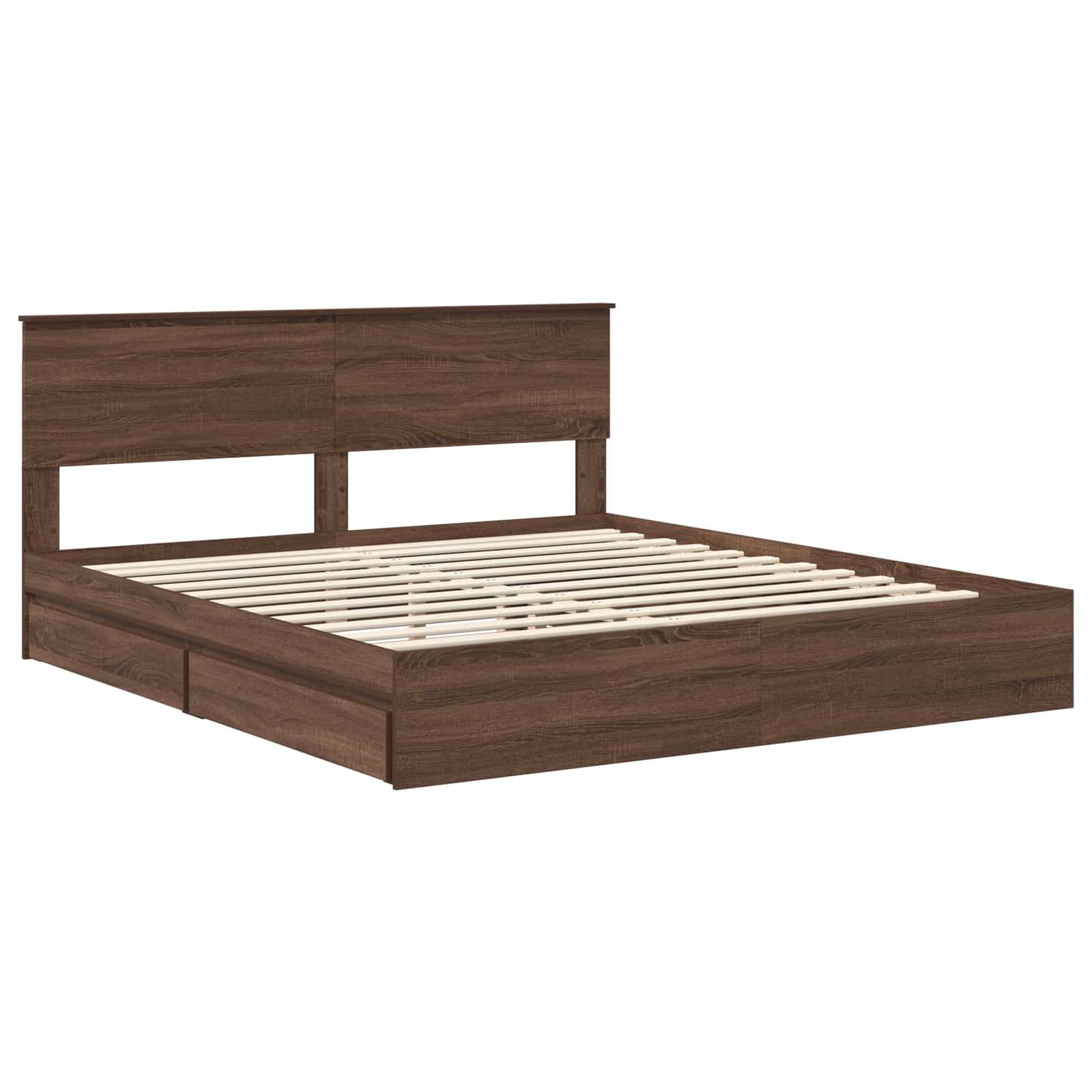 Ein Holzbettgestell mit hohem Kopfteil und Lattenrost, das ein minimalistisches Design in einer dunkelbraunen Ausführung aufweist.