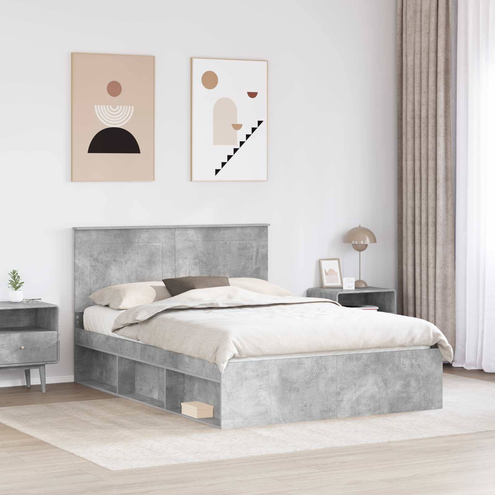Ein minimalistisches Schlafzimmer präsentiert ein graues gepolstertes Bett mit beiger Bettwäsche, moderner Kunstwerken an der Wand und einem Nachttisch mit einer Lampe und einer Pflanze.