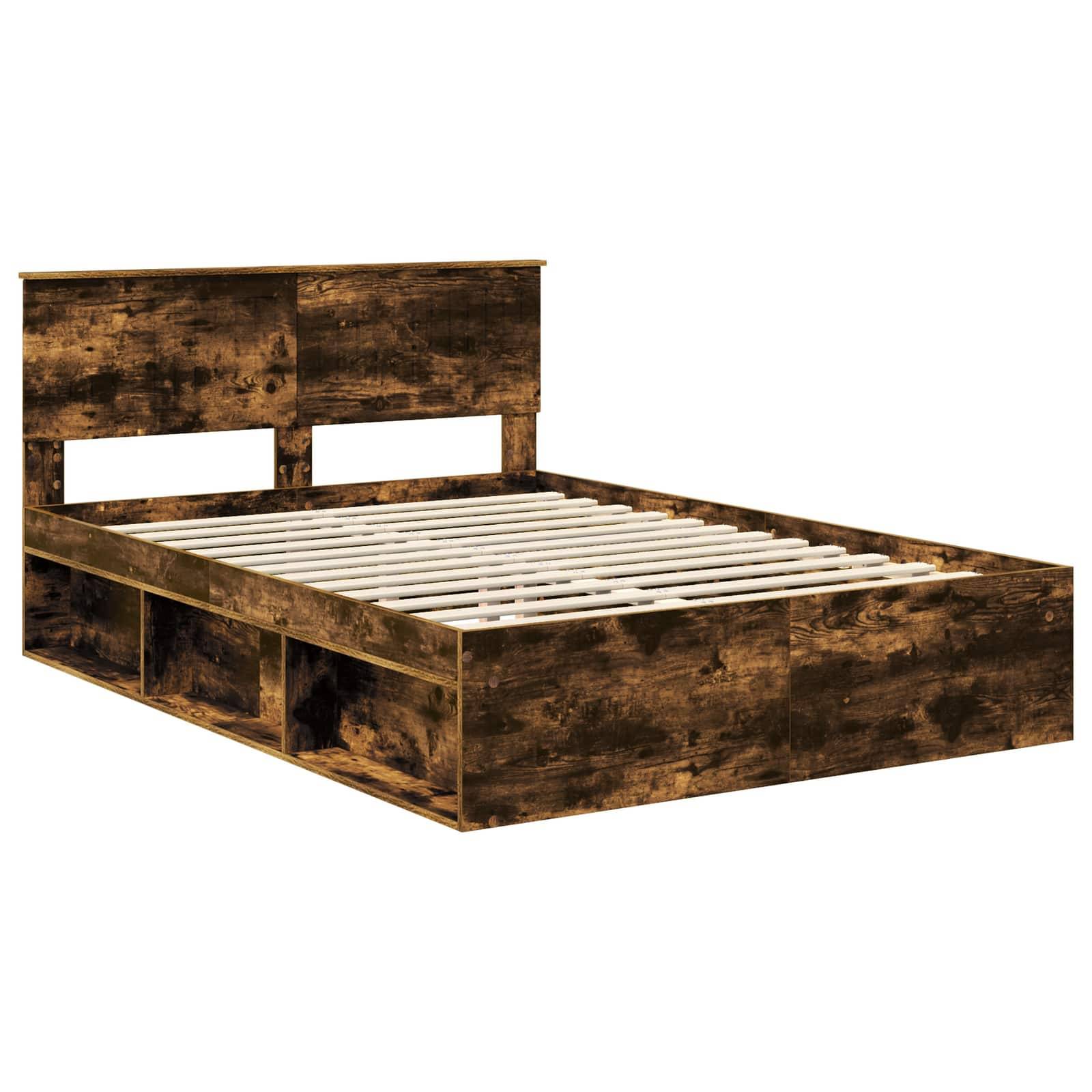 Ein Holzbettgestell mit Kopfteil und Stauraumfächern unter dem Bett. Das Holz hat eine rustikale, dunkle Oberfläche.