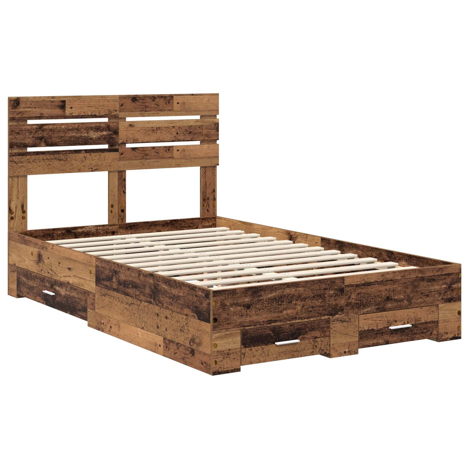 Ein Holzbettgestell mit einem Latten-Kopfteil und Staurageschubladen darunter, hergestellt aus restauriertem Holz mit rustikaler Oberfläche.