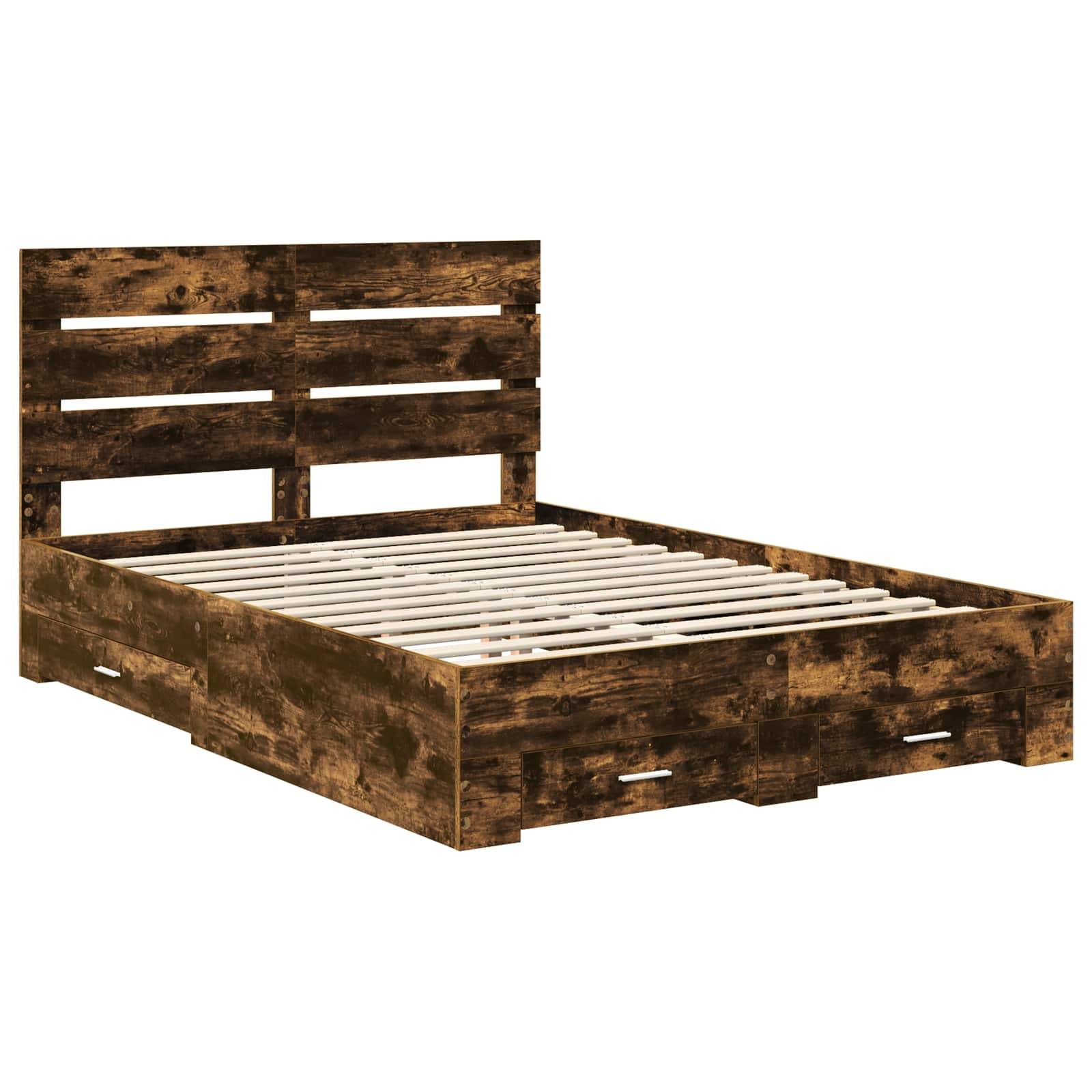 Ein Holz-Plattformbett-Rahmen mit rustikaler Oberfläche, ausgestattet mit einem Lattenrost-Kopfteil und -Untergestell. Keine Matratze vorhanden.