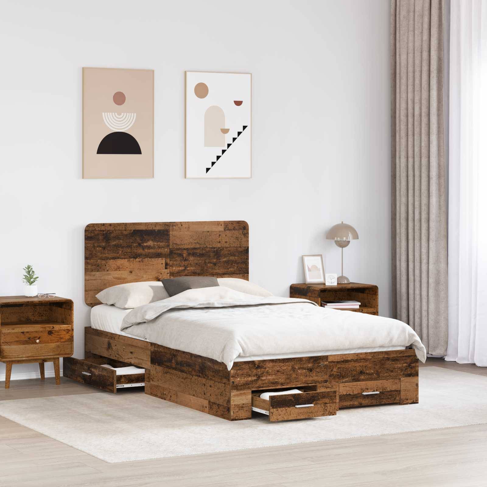 Ein gemütliches Schlafzimmer mit einem Holzbett, weißer Bettwäsche und zwei Nachttischen. Minimalistische Kunstwerke hängen an einer hellen Wand. Eine Lampe und eine Pflanze verleihen dem Raum Dekoration.