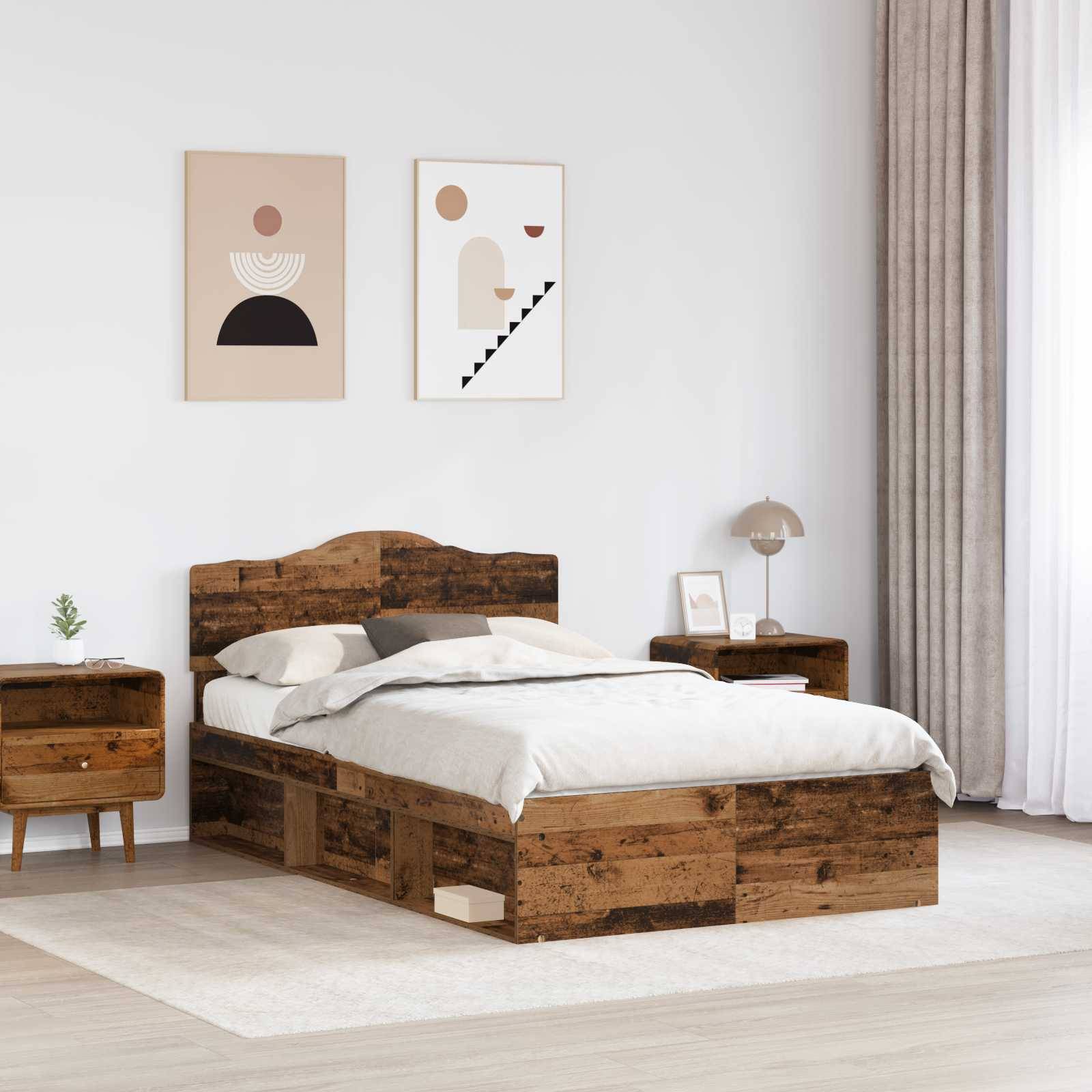 Ein gemütliches Schlafzimmer mit einem rustikalen Holzbett und Nachttischen, minimalistischer Wandkunst und einer kleinen Pflanze, die eine warme, einladende Atmosphäre schafft.