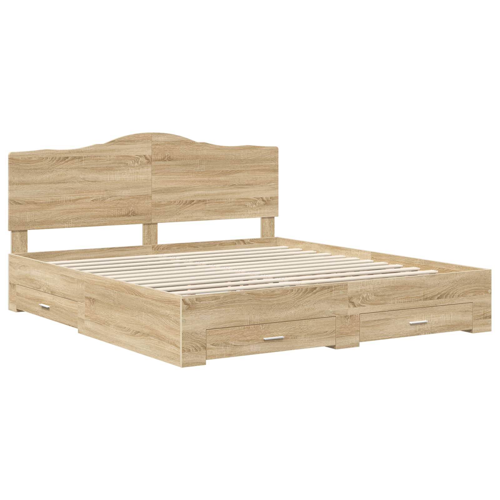 Ein helles Holzbett mit Lattenrost, ausgestattet mit einem Kopfteil und zwei ausziehbaren Schubladen auf jeder Seite zur Aufbewahrung.