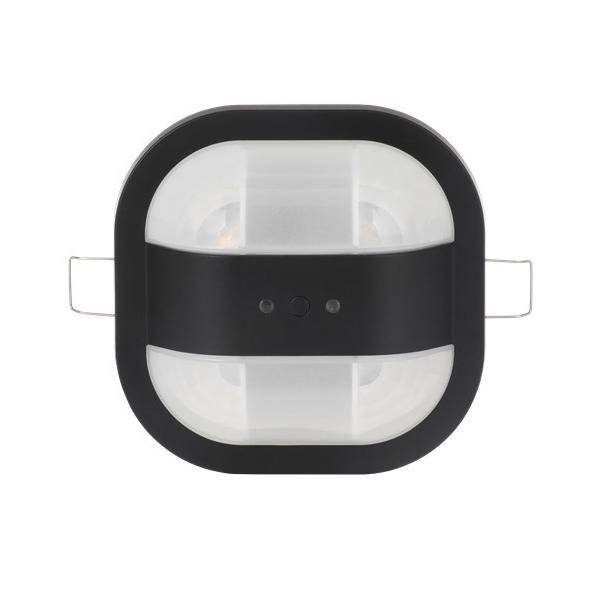 Eine Deckenleuchte in Schwarz-Weiß mit modernem, quadratischem Design ist zu sehen; sie hat abgerundete Ecken und einen zentralen transluzenten Bereich.