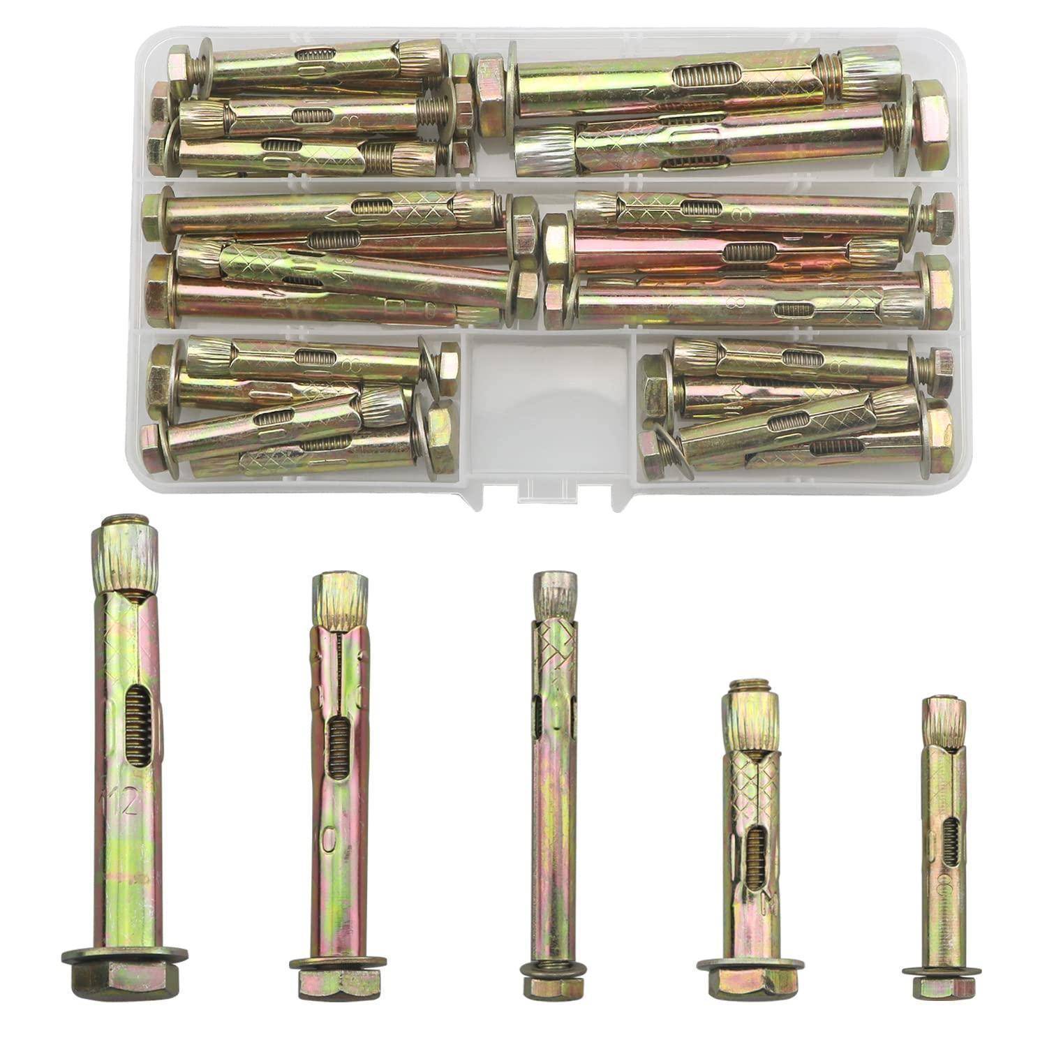 Ein Satz Metalldübel in einer Plastikbox, mit einzelnen Dübeln in verschiedenen Größen, die davor ausgelegt sind.