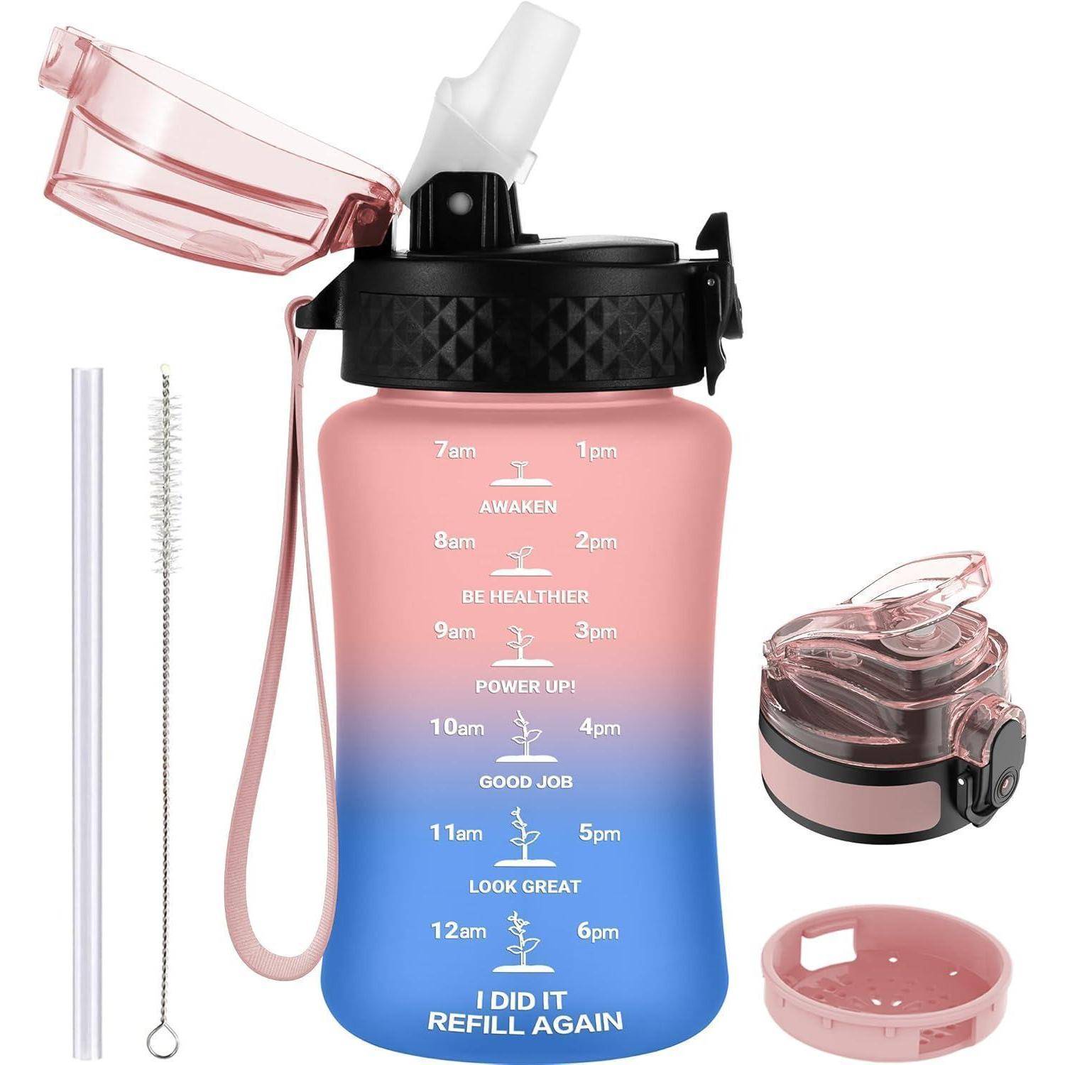 Eine Wasserflasche mit rosa-blauem Farbverlauf, ausgestattet mit Zeitmarkierungen und motivierenden Phrasen: 