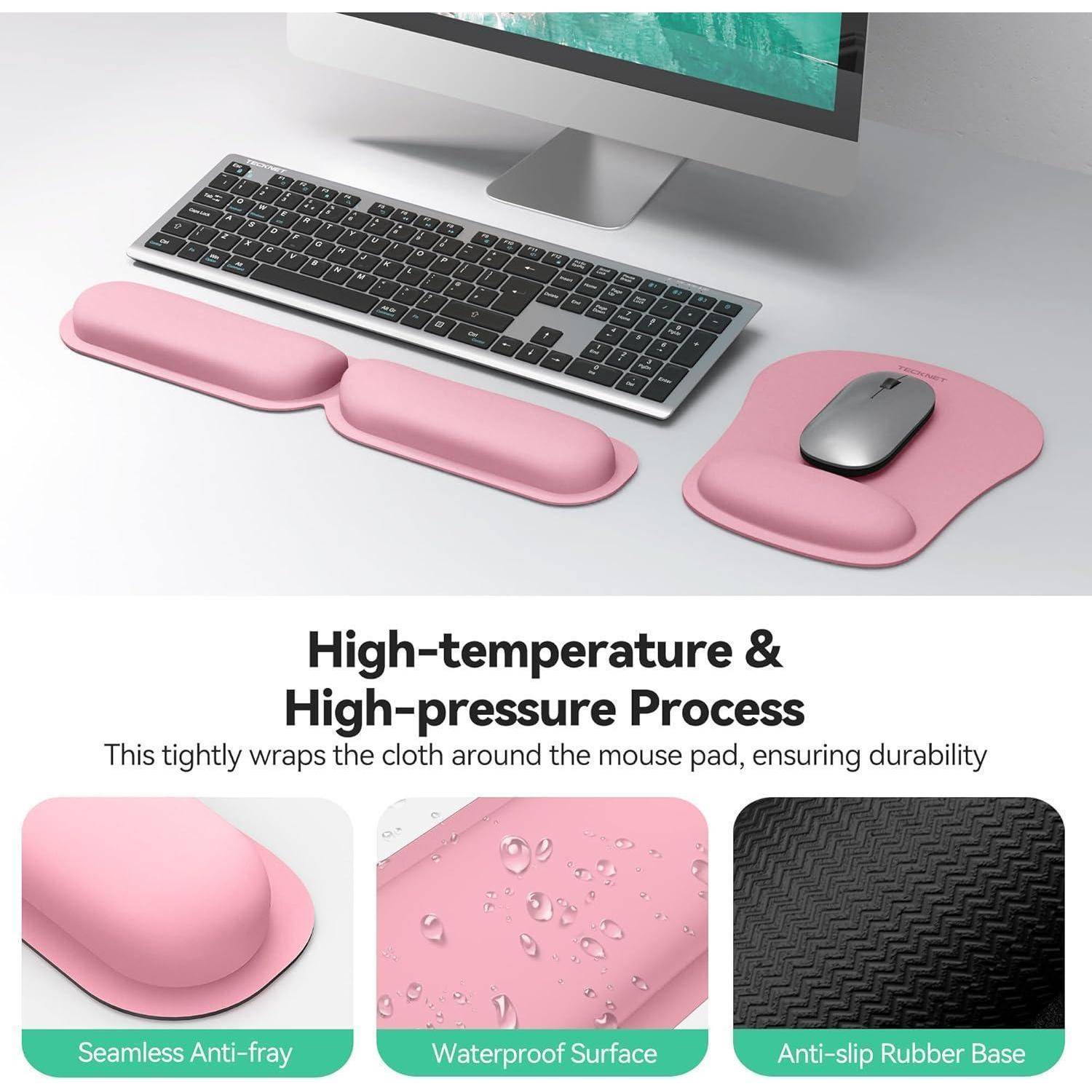 Ergonomisches Tastatur- und Maus-Set mit rosa Handgelenkauflagen. Texthervorhebungen zur Langlebigkeit: „Nahtlos Anti-Fransen