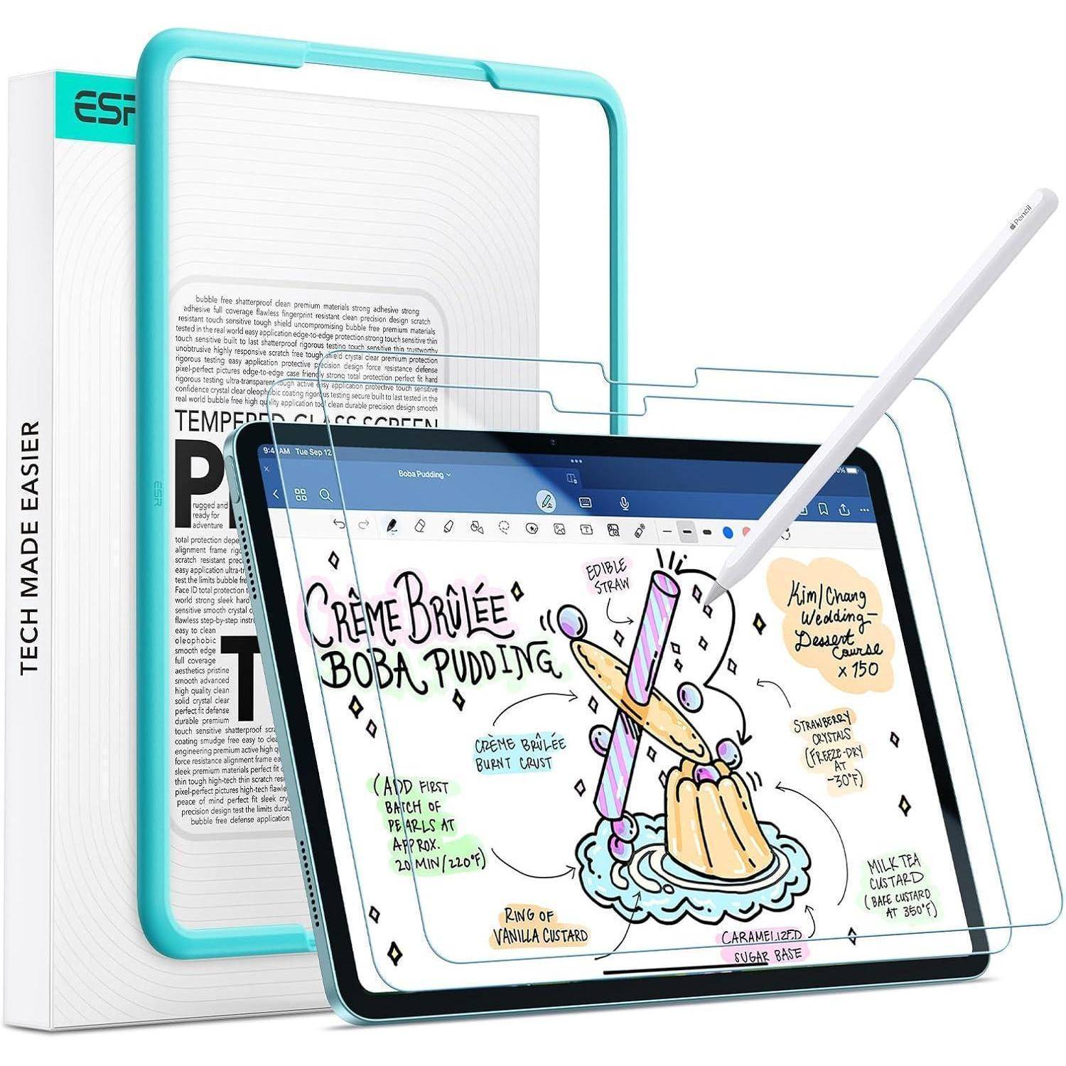 Tablet mit Eingabestift, auf dem ein digitales Rezept für Crème Brûlée Boba Pudding mit Zutaten und Anweisungen angezeigt wird; Displayschutzfolie daneben verpackt.