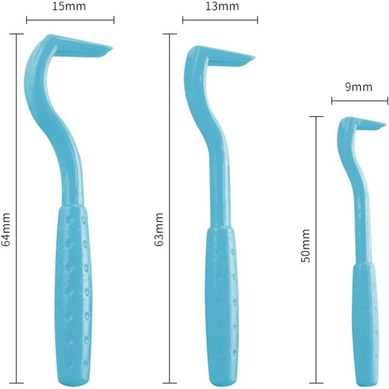 Drei blaue Dentalsonden mit unterschiedlichen Größen: 64 mm und 15 mm breit, 63 mm und 13 mm breit, 50 mm und 9 mm breit, jede mit abgewinkelten Köpfen.