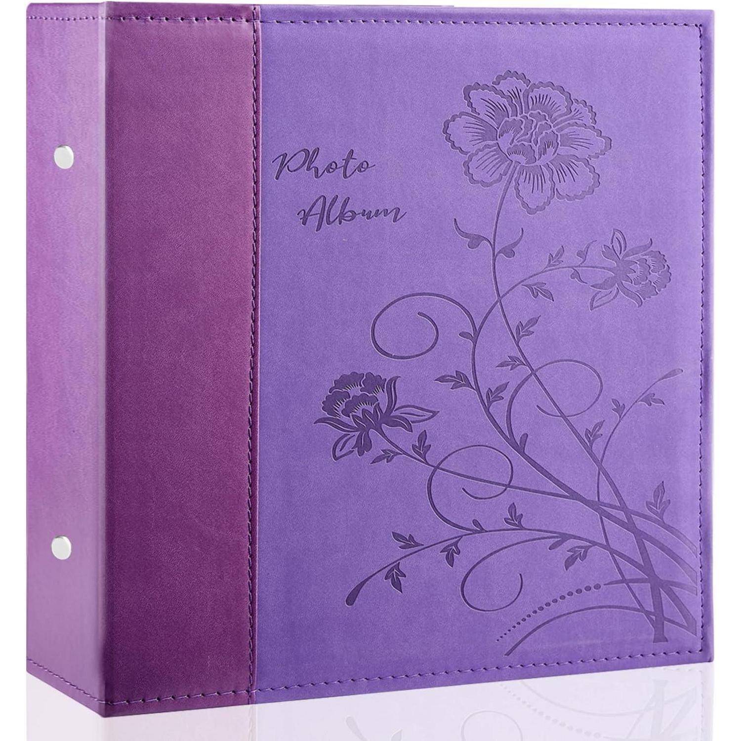Ein lila Fotoalbum mit Blumendesign und dem Text 