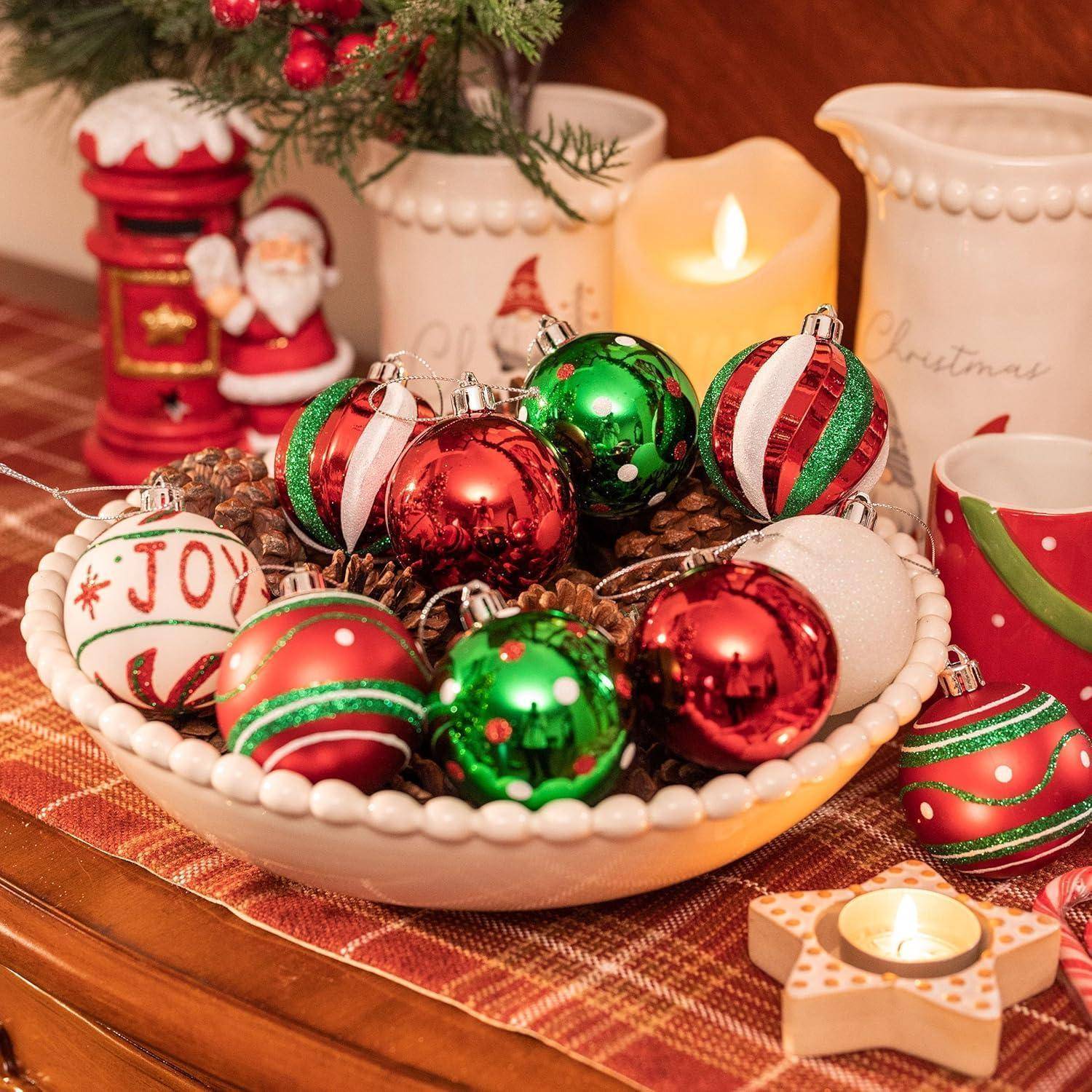 Christbaumkugeln 30 Stück 6cm Kunststoff Aufhänger Rot Grün Weiß
