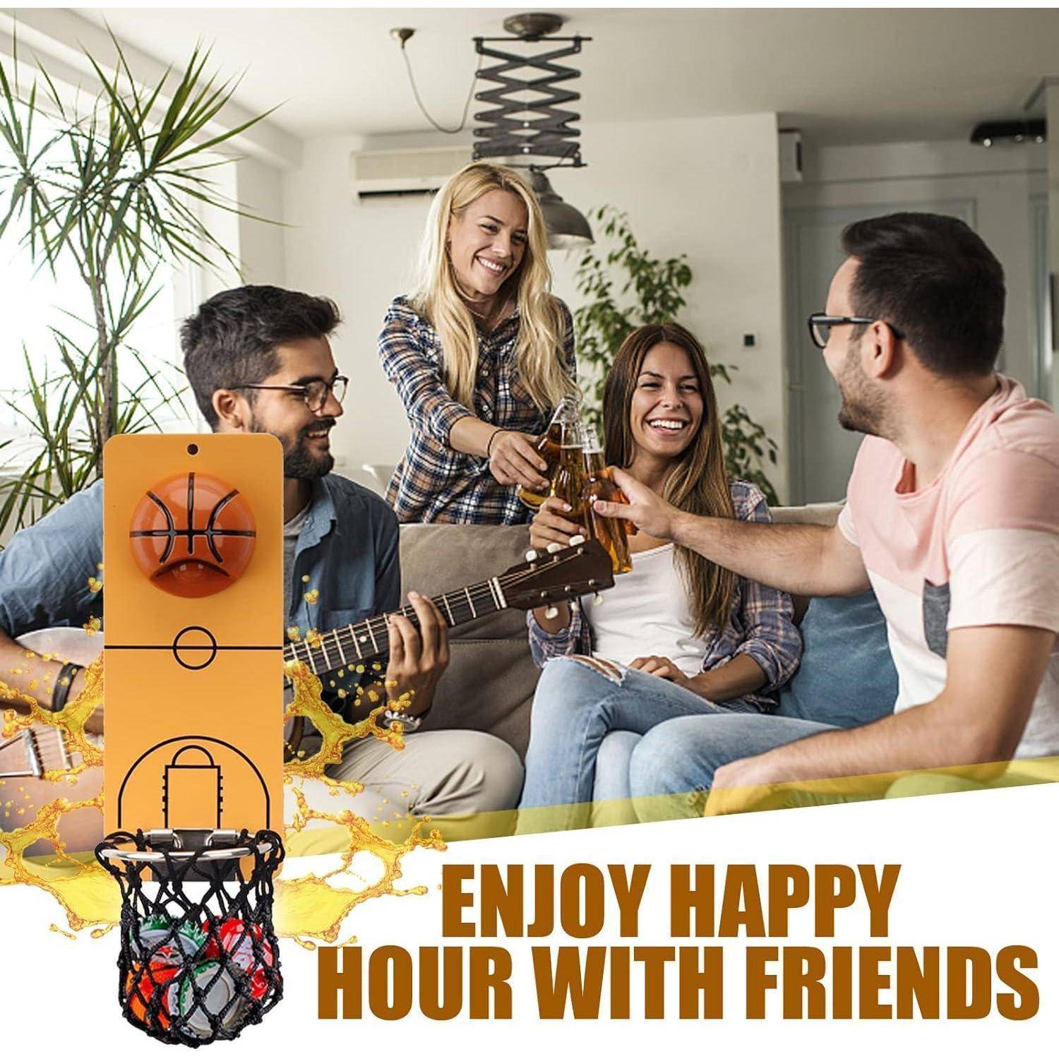 Freunde genießen Getränke und Musik; eine Frau erhebt ein Glas, ein Mann spielt Gitarre. Text lautet: „Genieße Happy Hour mit Freunden.