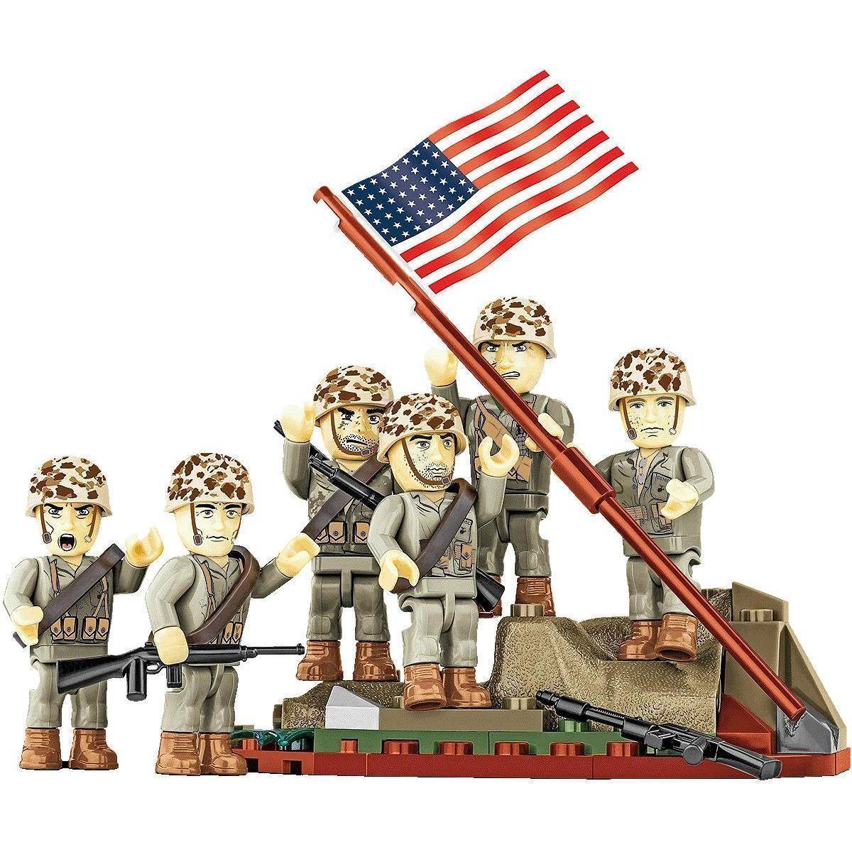 88 PCS HC WWII 2059 RAISING THE FLAG ON IWO JIMA