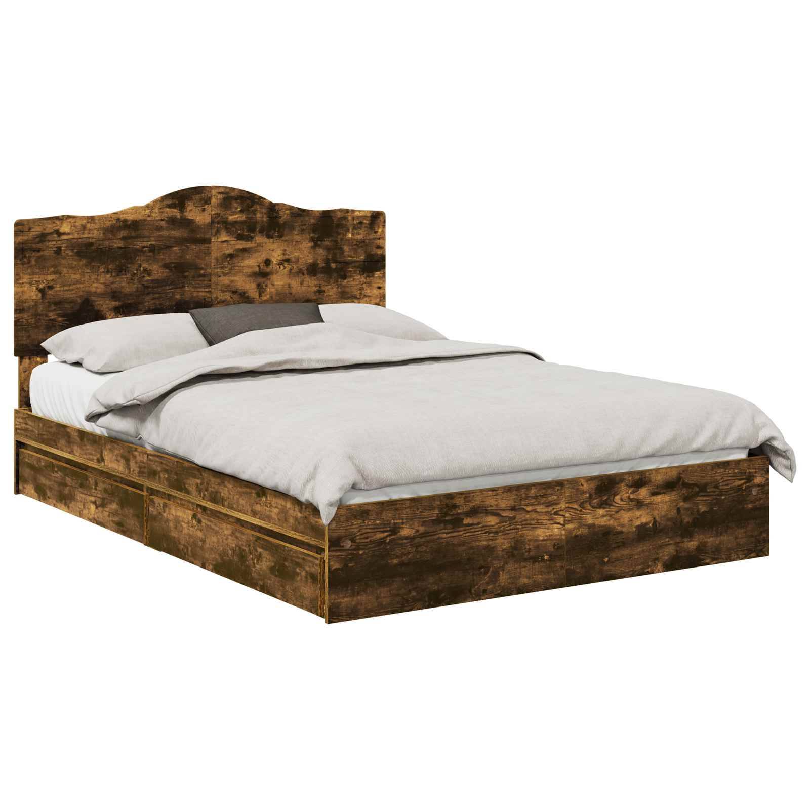Ein rustikales Holzbett mit hohem, geschwungenem Kopfteil und Schubladen zur Aufbewahrung darunter. Das Bett ist ordentlich mit weißer Bettwäsche und einer grauen Wurfdecke gemacht.