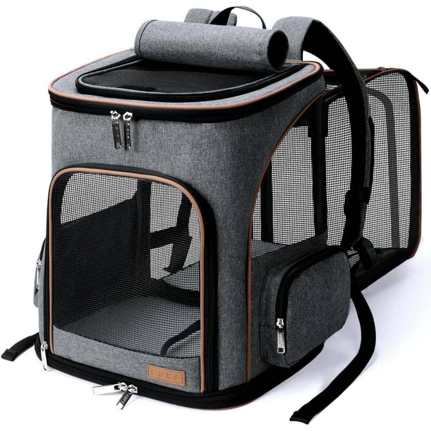 Ein grauer Haustier-Transportrucksack mit Netzseiten zur Belüftung und einer aufrollbaren Klappe oben, entwickelt für komfortablen Haustier-Transport.