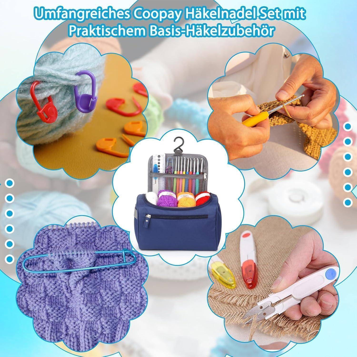 Häkel-Werkzeuge und Zubehör ausgelegt, einschließlich Garn, Häkelnadeln und Maschenmarkierern, vor einem blauen Hintergrund mit deutscher Überschrift.