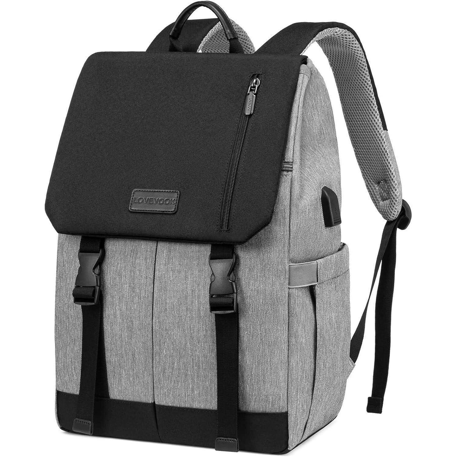 Ein stilvoller grau-schwarzer Rucksack mit einer Fronttasche, zwei Clips, einem Tragegriff und gepolsterten Schulterträgern, konzipiert für den täglichen Gebrauch.