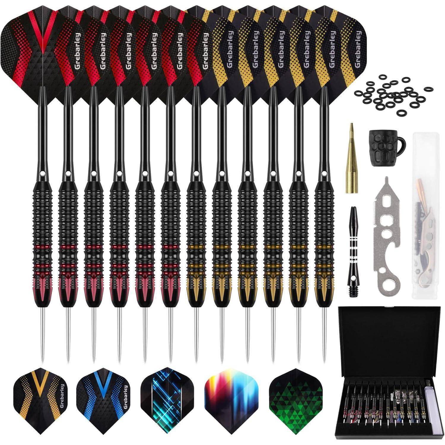 Dartset mit zwölf Dartpfeilen, zusätzlichen Flights, Schäften und Zubehör. Inklusive Koffer und Werkzeugset für Wartung und Austausch.