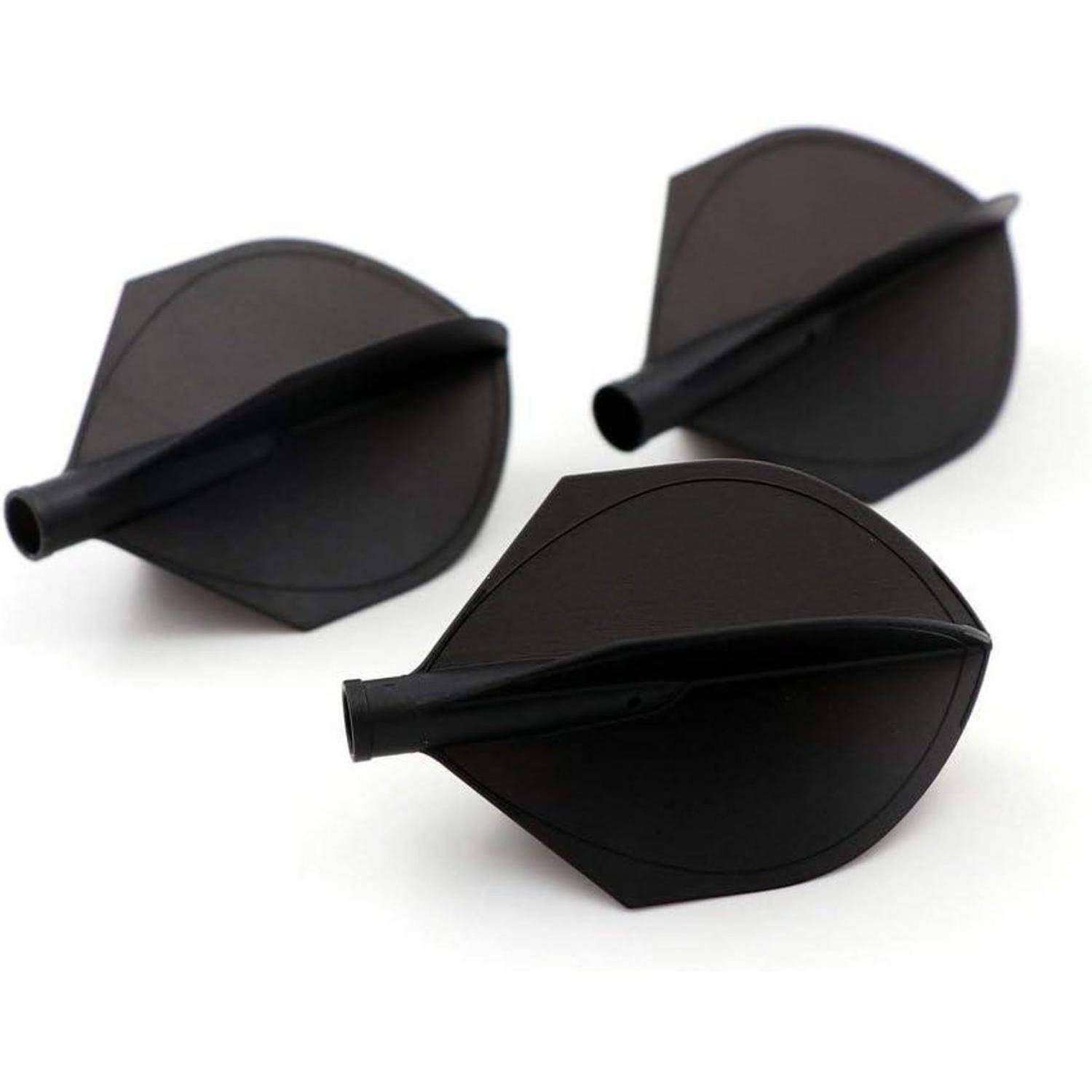 Drei schwarze Gummiflaschenverschlüsse mit tropfenförmigen Oberflächen sind in einer Dreiecksanordnung auf einem weißen Hintergrund platziert.