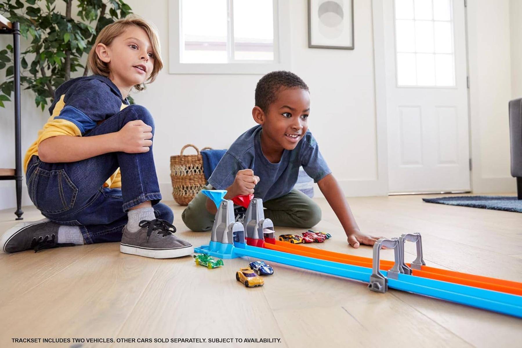 HHOT WHEELS 2spurige Looping Rennstrecke Trackteile 2 Autos Maßstab 1:64 5+ GFH8