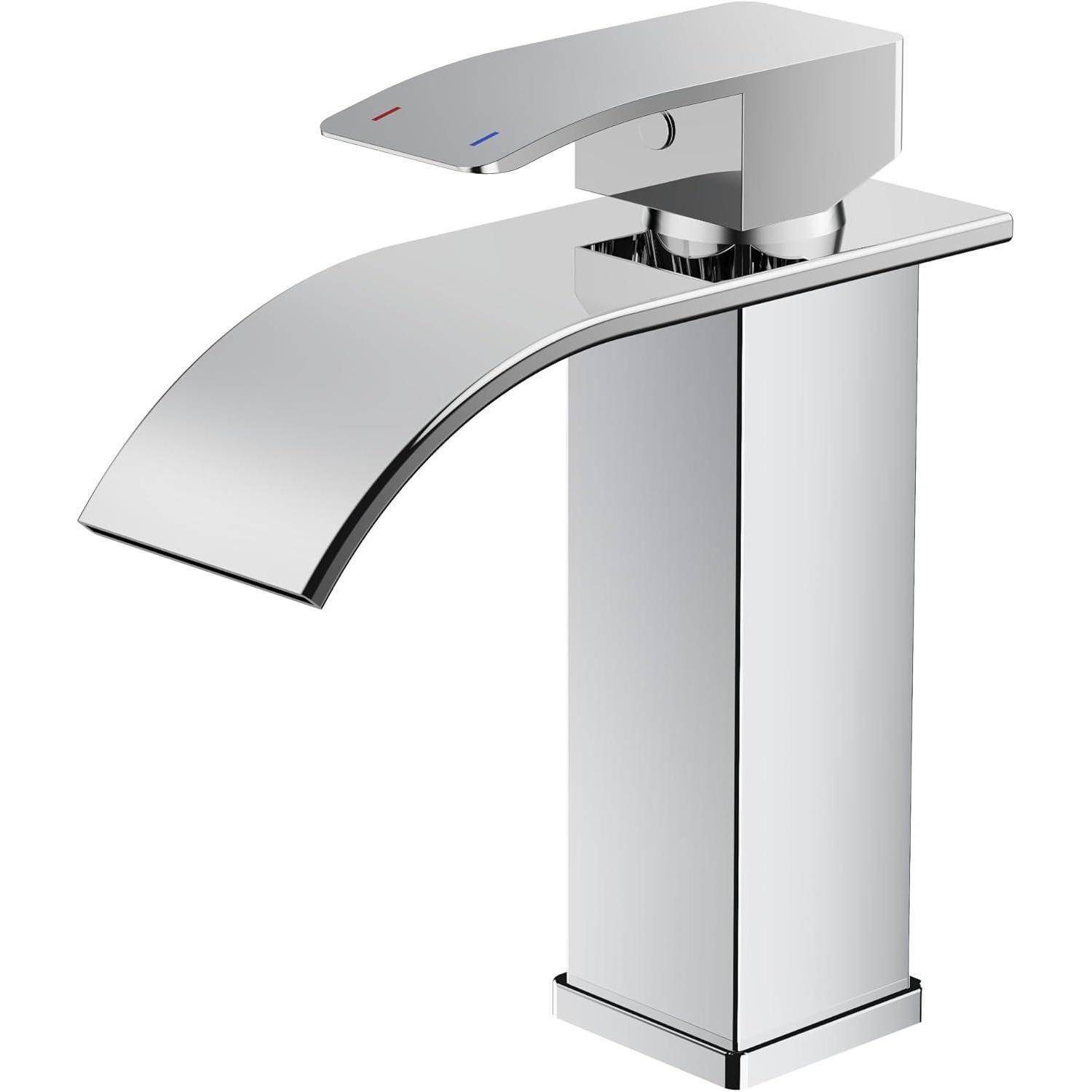 Ein schlanker, moderner Chrom-Wasserhahn mit flachem, abgewinkeltem Auslauf und einem einzelnen Hebel, entwickelt für Waschbecken im Badezimmer.