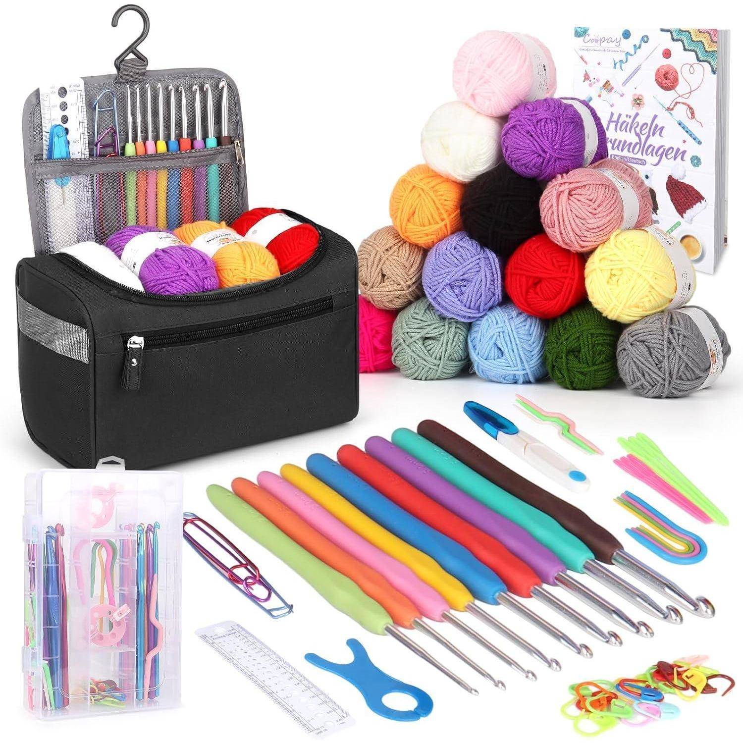 Häkel-Set mit Garn, Häkelnadeln und Zubehör in verschiedenen Farben, plus eine Anleitung. Beinhaltet Werkzeuge für verschiedene Häkelprojekte.