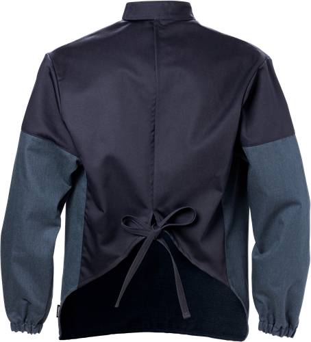 Eine Person, die von hinten eine Schutzjacke trägt, mit dunklen Ärmeln und einer gebundenen Taille, was Arbeits- oder Sicherheitskleidung andeutet.