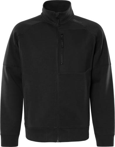 Eine dunkle Reißverschlussjacke mit hohem Kragen, ausgestattet mit einer Brusttasche mit Reißverschluss-Zugband, präsentiert vor einem neutralen Hintergrund.