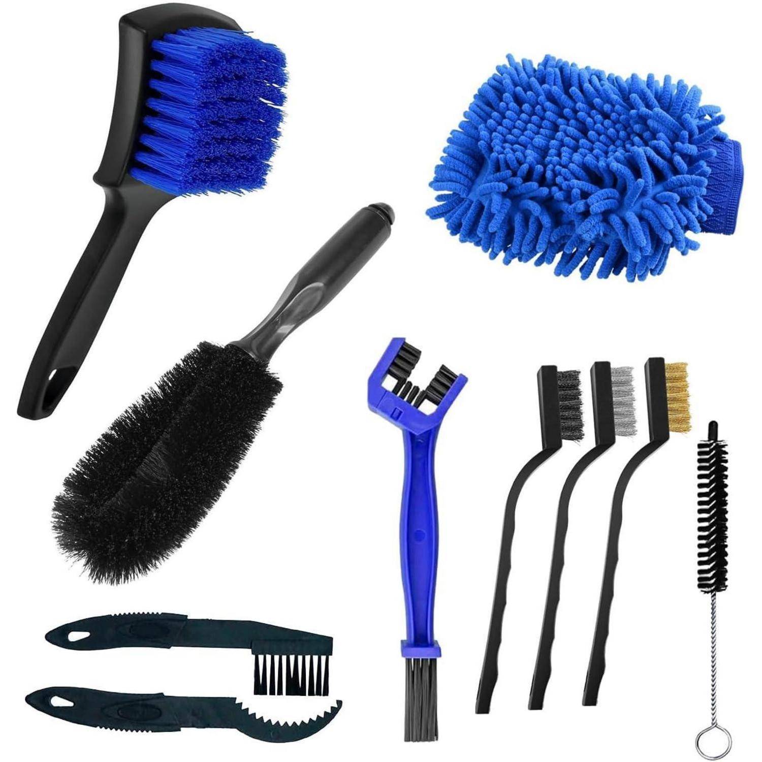 Ein Set aus acht Reinigungsbürsten in unterschiedlichen Formen und Größen, darunter Bürsten für Reifen, Felgen und kleine Ritzen, auf einem weißen Hintergrund.