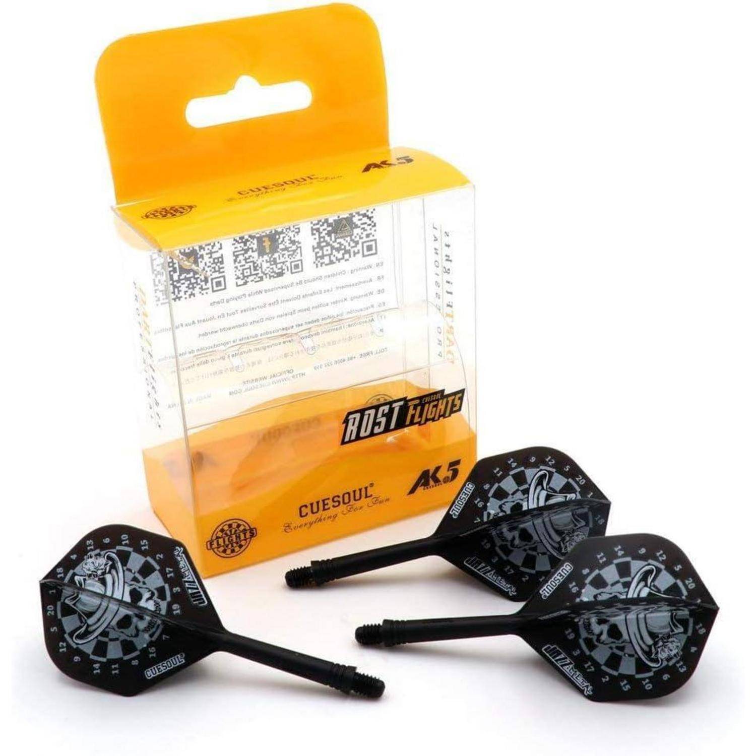 Dart-Flights-Packung mit transparenten Seiten, auf denen drei schwarze Dartpfeile mit geometrischen Designs zu sehen sind, mit den Aufschriften 'Cuesoul' und 'AK5'.