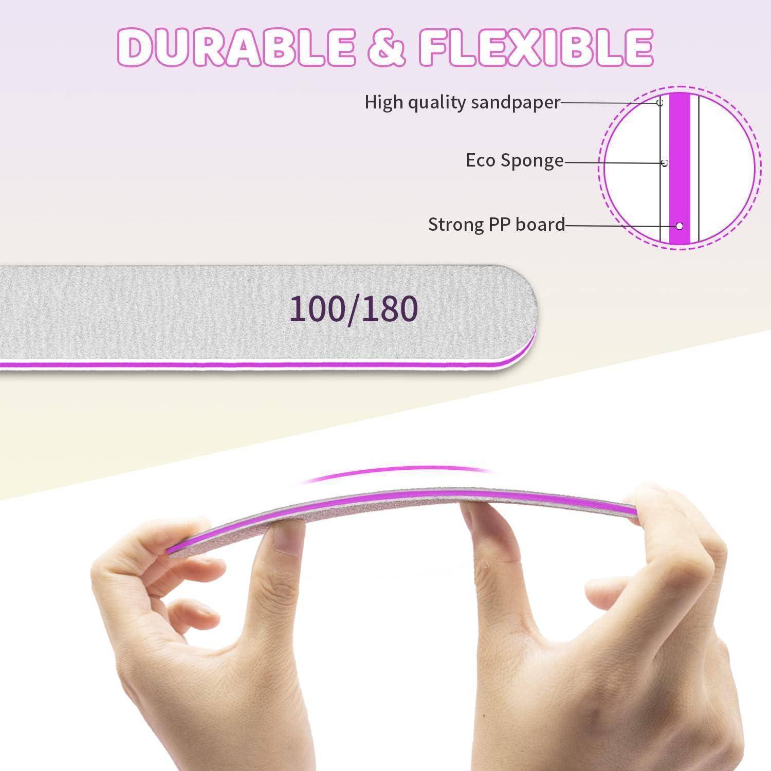 Nagelfeile mit der Bezeichnung 100/180 mit Schichten: hochwertiges Schleifpapier, Öko-Schwamm, starke PP-Platine. Hände biegen die Feile, um ihre Flexibilität zu demonstrieren.