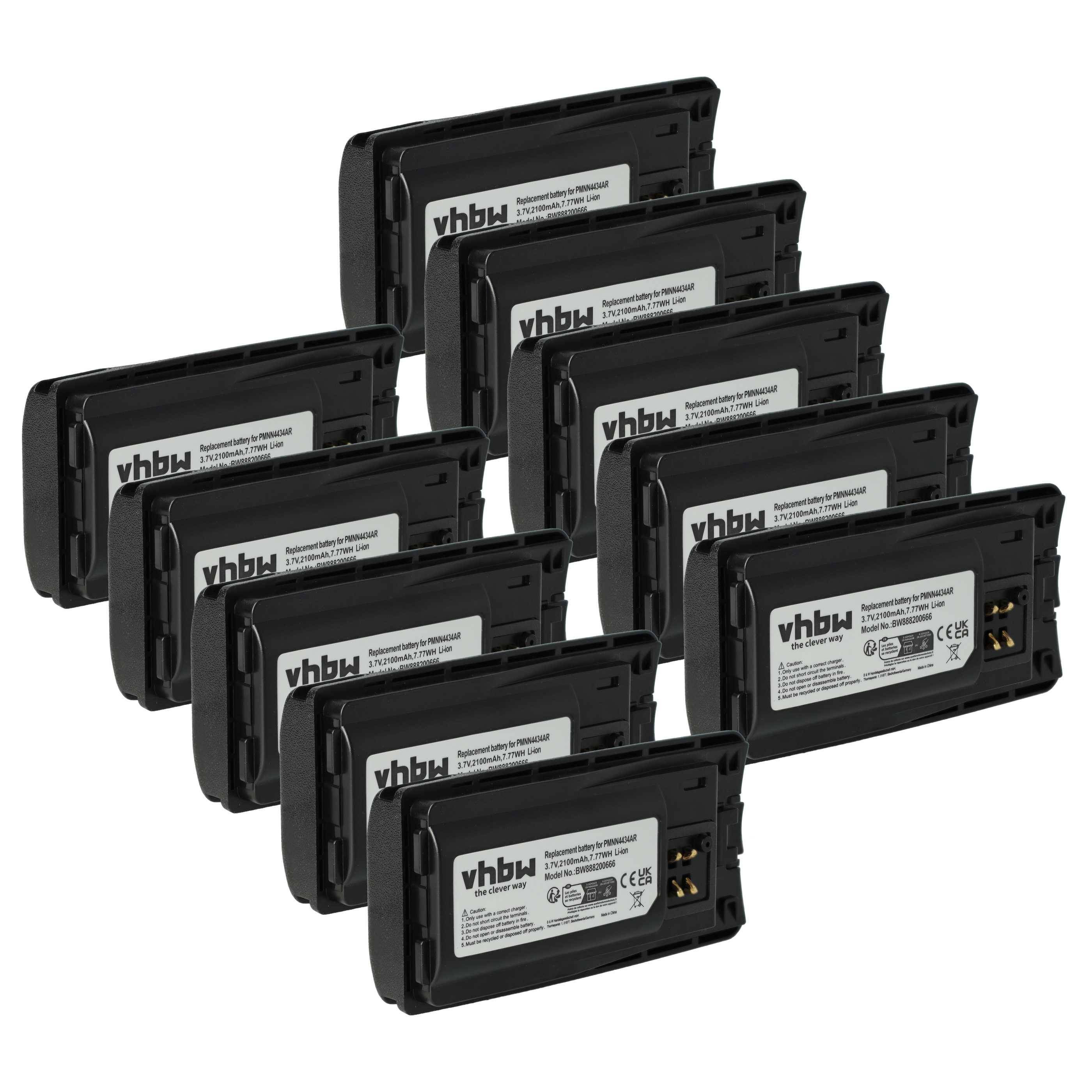 Acht schwarze vhbw Akkupacks sind in einer diagonalen Formation angeordnet. Jede Batterie weist sichtbare technische Spezifikationen und Markenbeschriftungen auf den Etiketten auf.