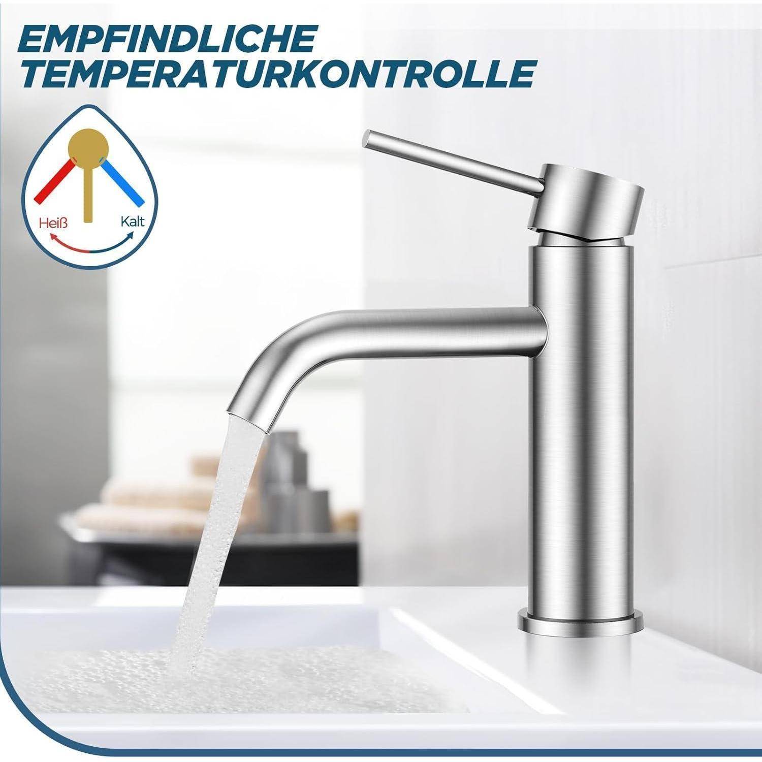 Ein moderner Silber-Wasserhahn, der Wasser abgibt, mit deutscher Beschriftung, die eine empfindliche Temperaturregelung anzeigt und ein Diagramm für heiß und kalt zeigt.