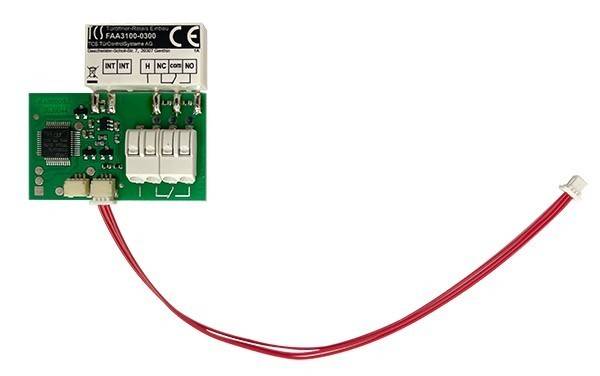 Eine grüne Leiterplatte mit der Aufschrift 