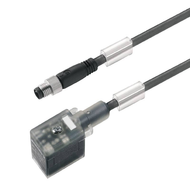 Verbindungskabel mit Stecker und Buchse, geeignet für industrielle oder elektronische Geräte, dargestellt mit einer verriegelnden Konstruktion für eine sichere Verbindung.