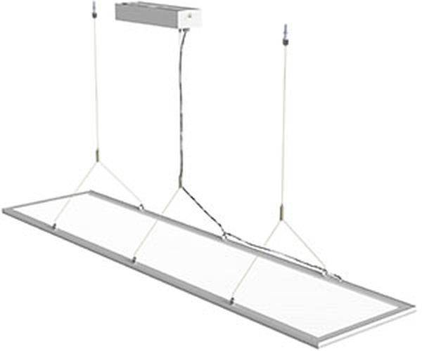Ein rechteckiges LED-Paneel-Licht, das an vier Drähten aufgehängt wird und für kommerzielle Beleuchtung geeignet ist.