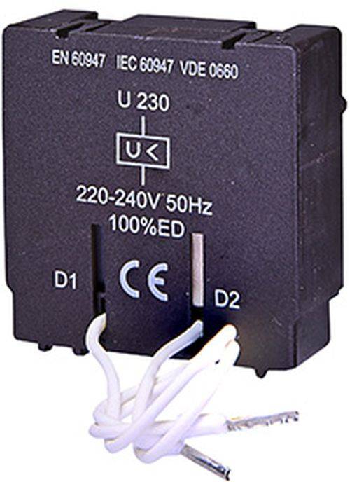 Eine Nahaufnahme einer elektrischen Komponente mit der Beschriftung 