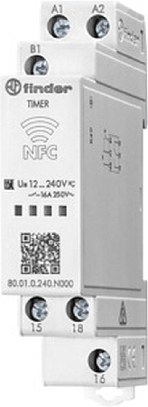 Ein intelligenter NFC-Relaisschalter mit einem QR-Code zur Identifizierung und Symbolen zur Anzeige der elektrischen Spezifikationen, geeignet für den industriellen Einsatz.