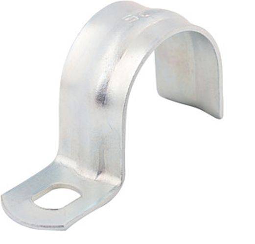 Eine Metallrohrschelle mit einer gekrümmten Konstruktion und einer flachen Basis mit einem Loch zur Befestigung. Wird zur Stabilisierung von Rohren oder Kabeln verwendet.