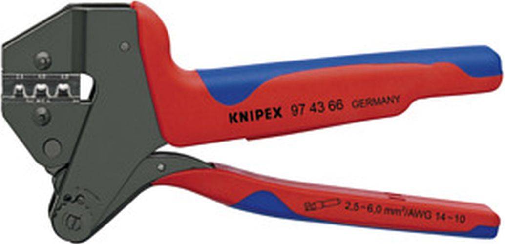Nahaufnahme von roten und blauen industriellen Werkzeuggriffen mit der Beschriftung 'Knipex 97 43 66 2.5-6'.