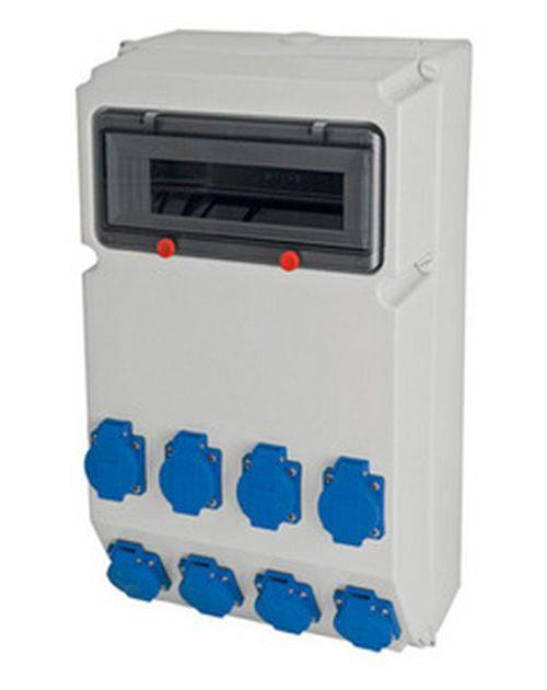 Eine weiße Elektroverteilerdose mit sechs blauen Steckdosen und einem schwarzen Bedienfeld oben, die zur Verbindung mehrerer Stromquellen verwendet wird.