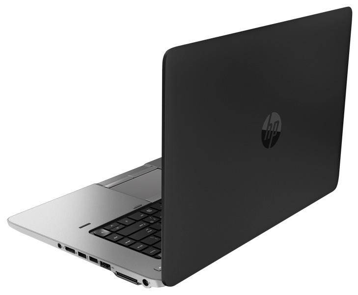 Ein schlankes, geschlossenes Laptop von der Seite und von hinten, das sein kompaktes Design und sein schwarzes Äußeres mit einer teilweise sichtbaren Tastatur präsentiert.