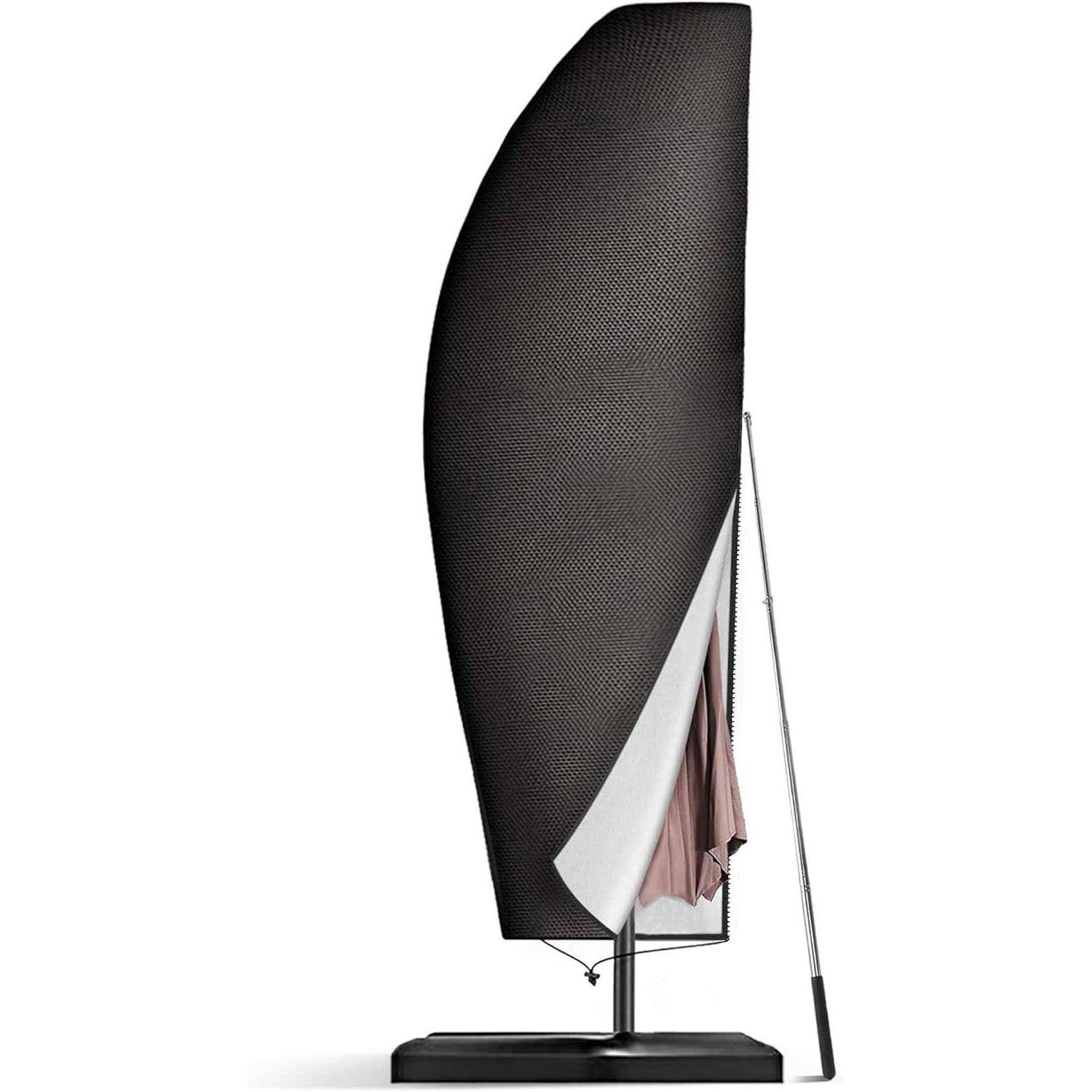 Ein modernes, vertikales Sichtschutzpanel mit geschwungener Formgebung und strukturierter schwarzer Außenfläche, die teilweise einen pinken Stoffinnenbereich offenbart.