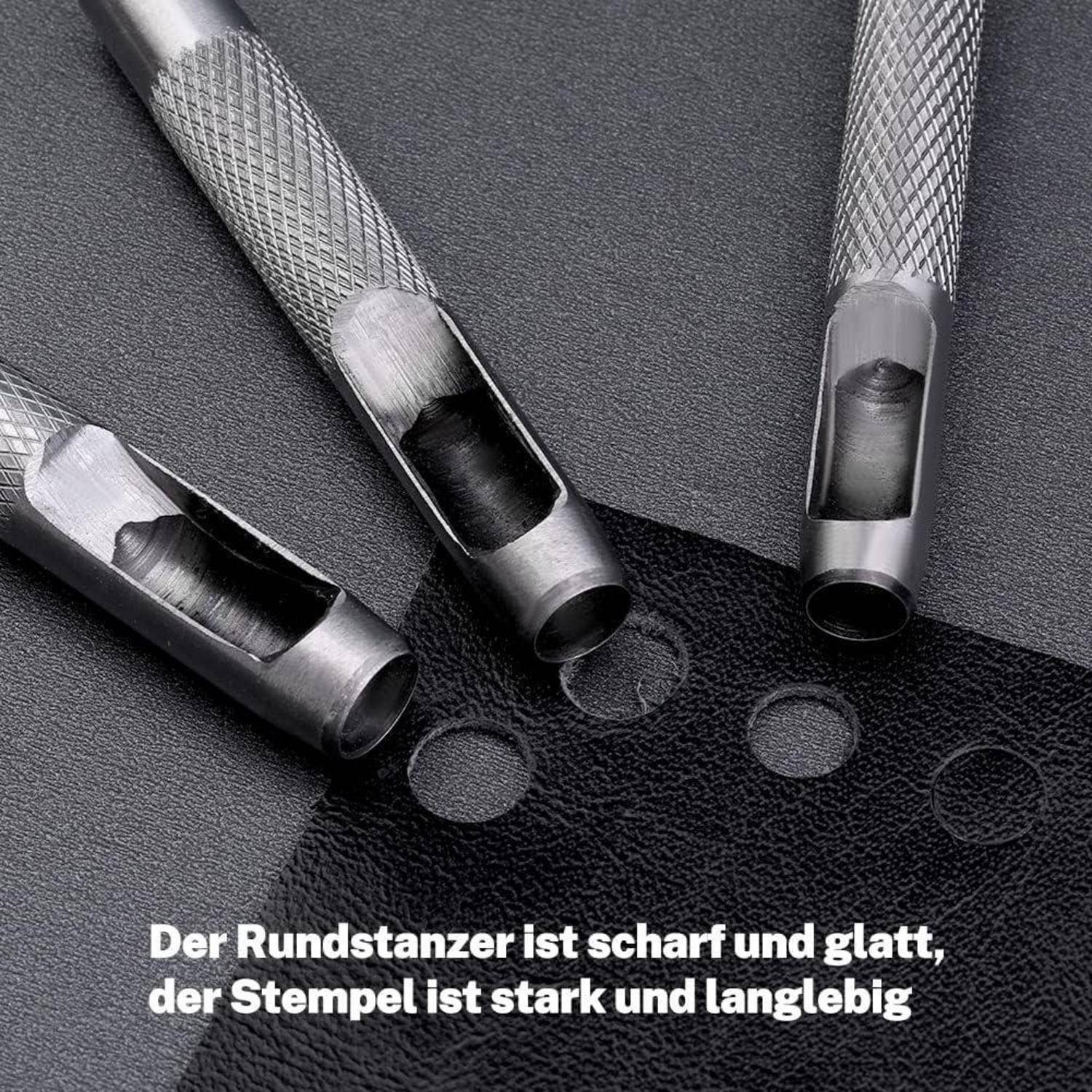 Metallische Lochstanzen auf einer strukturierten schwarzen Oberfläche, die saubere kreisrunde Schnitte zeigen. Der deutsche Text betont Schärfe und Haltbarkeit.