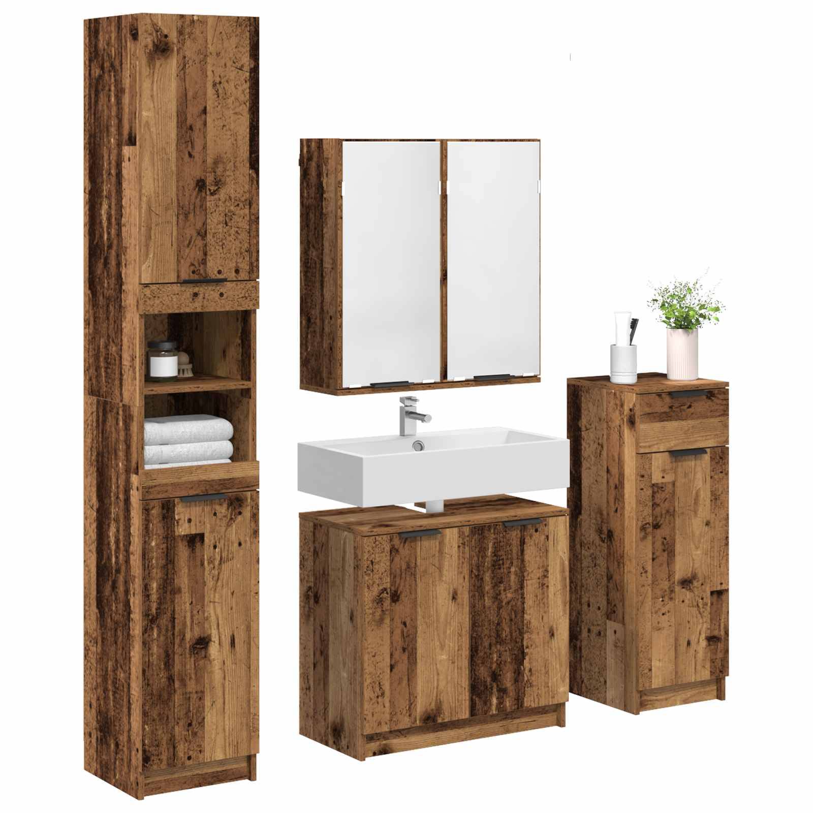 Rustikales Badmöbel-Set mit einem hohen Schrank, Spiegelschrank, Waschbecken und kleiner Schubladeneinheit, gefertigt aus altem, verwittertem Holz.