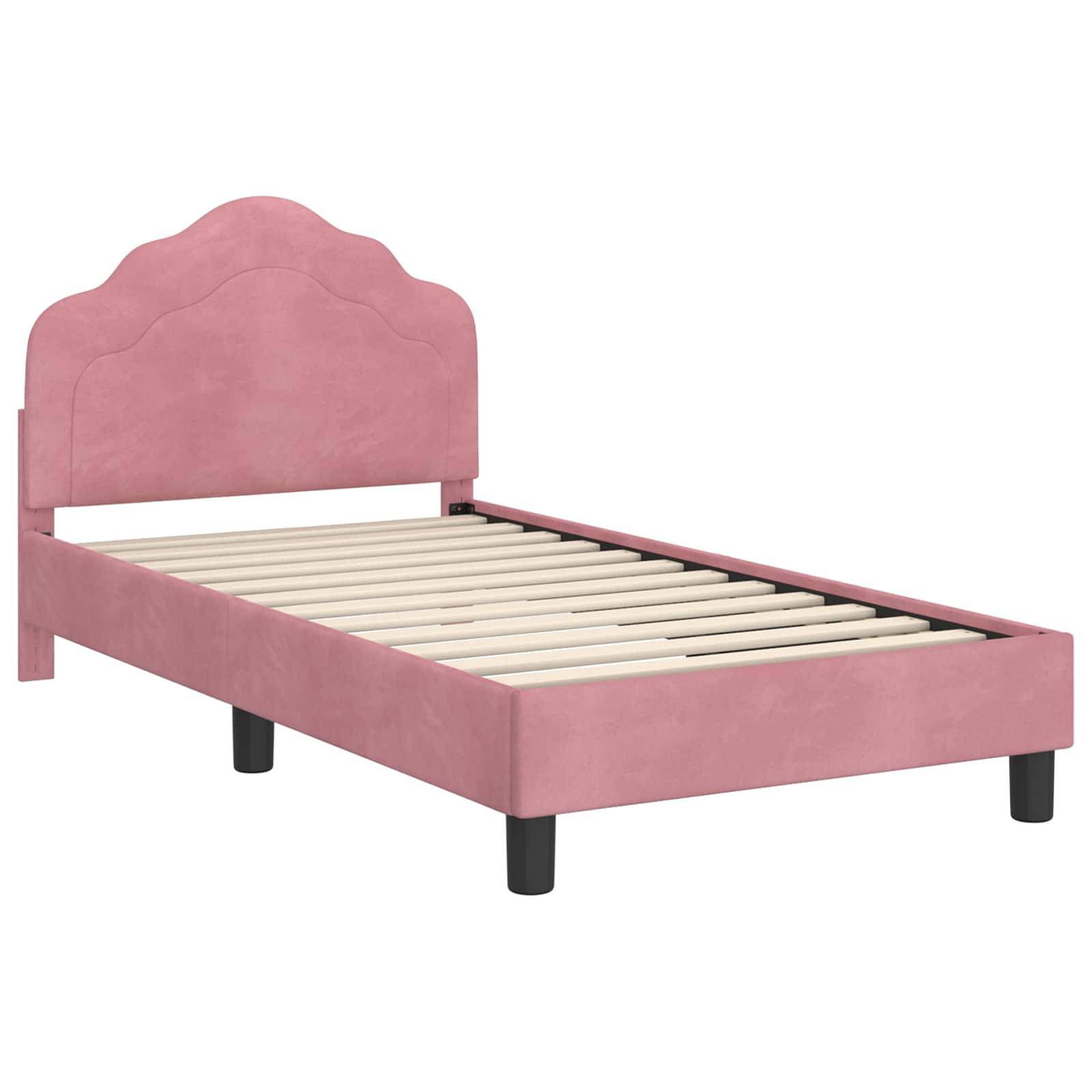 Pinkes Einzelbett-Rahmen mit wellenförmigem Kopfteil und Holzlatten, stehend auf vier schwarzen Beinen, in einem schlichten, modernen Design.